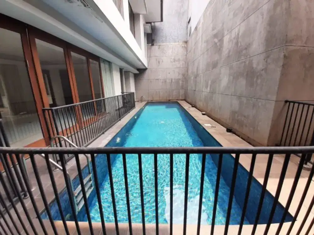 For Rent House at Kebayoran Baru