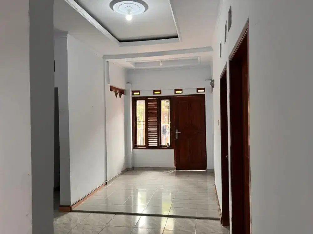 RUMAH LOKASI STRATEGIS DIJUAL TANPA PERANTARA