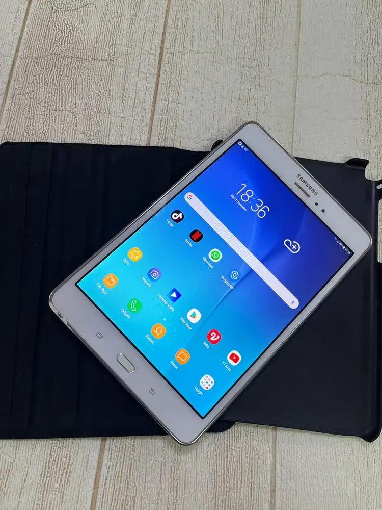 Samsung Tab A8 spen 3/32 putih