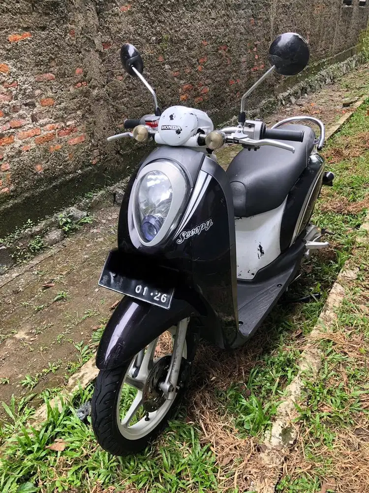 Honda scoopy 2011