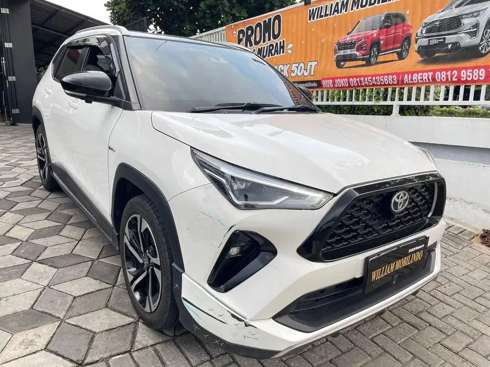 Yaris hybrid GR  thn 2023