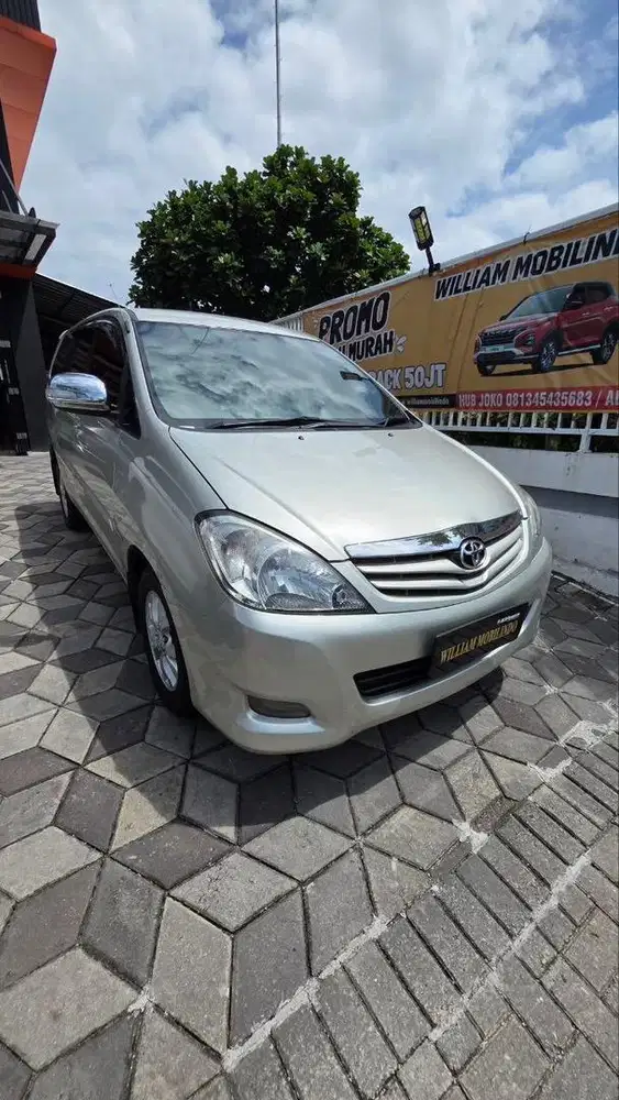 Innova G matic luxury tahun 2011