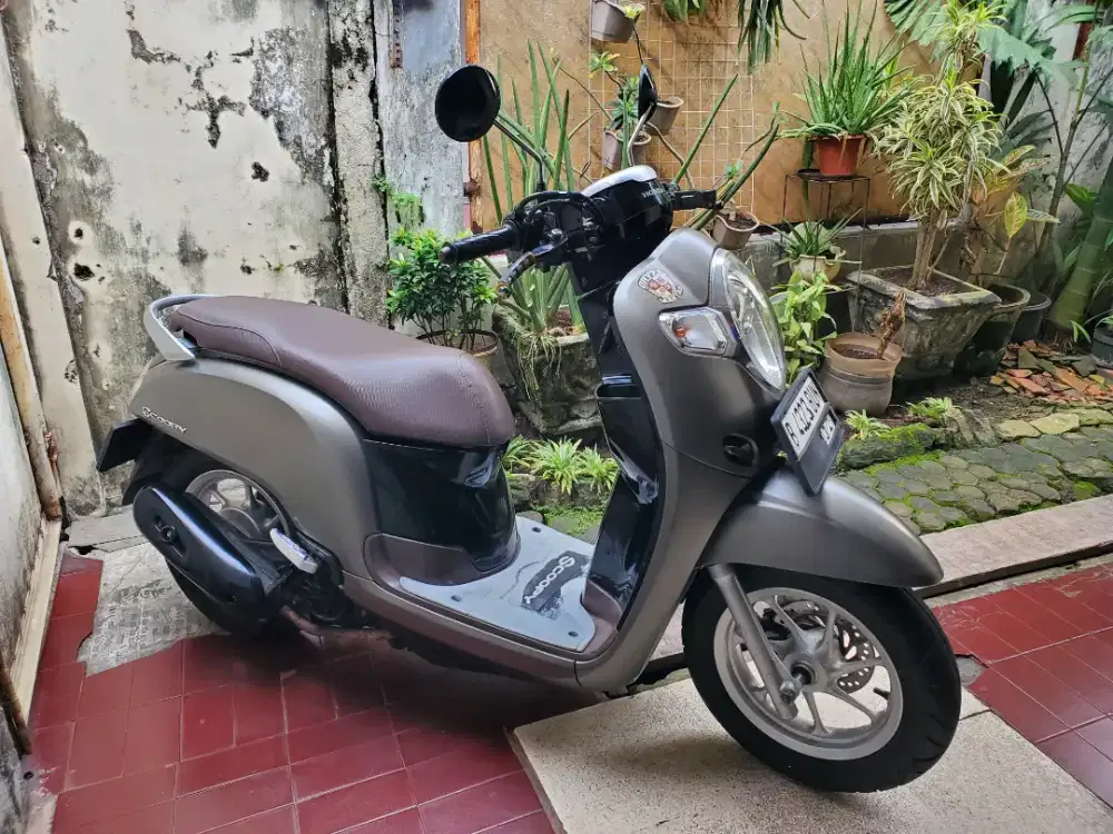 Honda Scoopy Abu-abu 2019 Full orisinil.