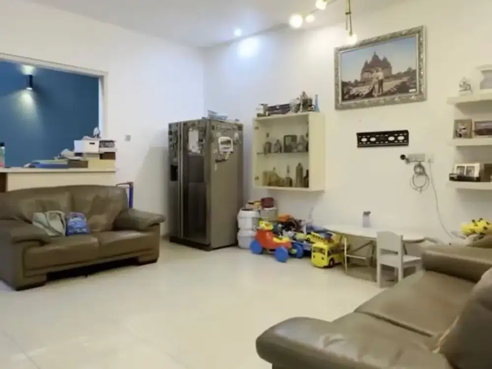 Dijual Rumah Puri mansion , Edinburgh Furnished Uk 135m²at Jakarta Barat