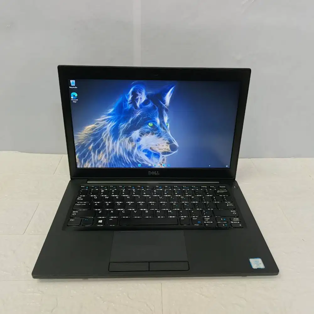 Dell latitude 7280 Intel core i5 7200U ram 8Gb SSD 256Gb backlite