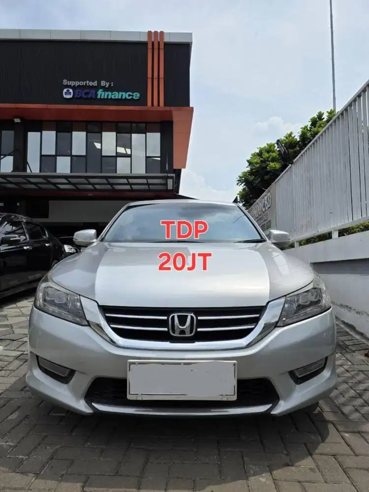 Honda Accord VTIL Matic Tahun 2013 Kondisi Mulus Terawat Istimewa