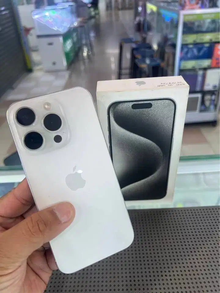 Iphone 15 PRO 128 IBOX (White Titanium) Mulus Fullset Josjis Istimewaa