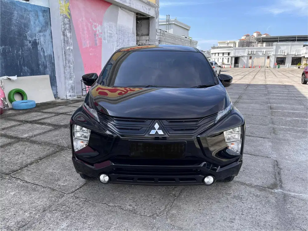 Mitsubishi Xpander Sport 1.5L 4X2 At 2021 Rockford Black Edition
