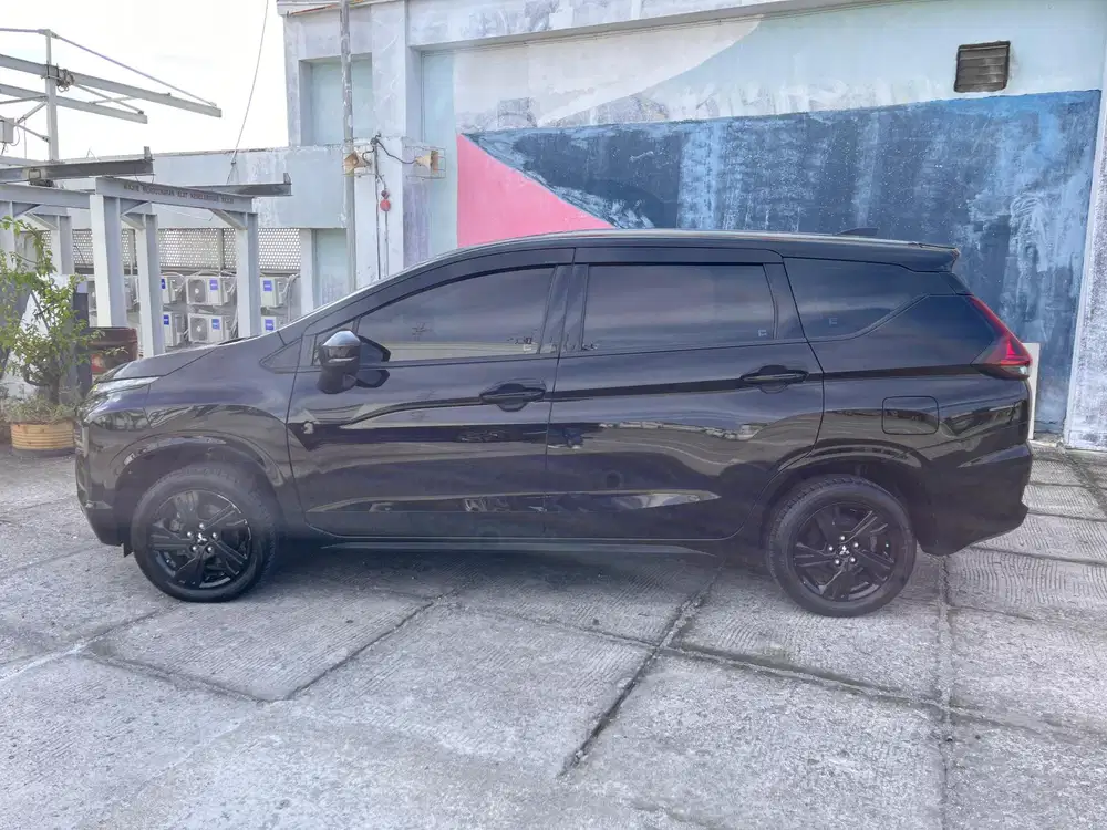 Mitsubishi Xpander Sport 1.5L 4X2 At 2021 Rockford Black Edition