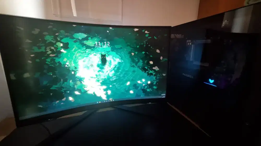 PC - i5-14400F - RX 7800 XT - RAM 32GB - SSD 1TB Plus Samsung G65B 27