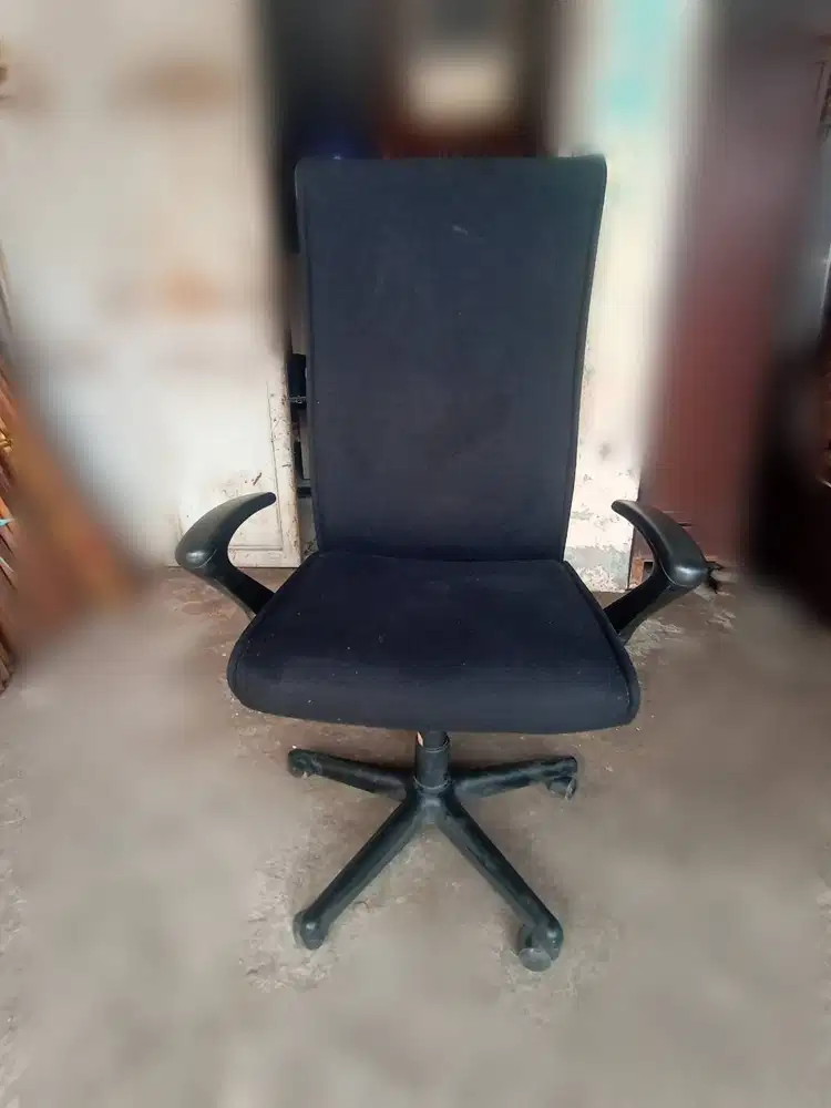 Kursi Kantor Direktur