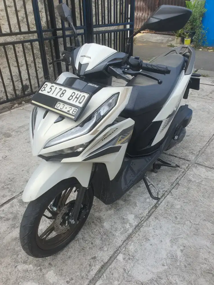 HONDA VARIO 125 KEYLESS 2023, SURAT LENGKAP, PAJAK HIDUP, MULUS, CEPAT