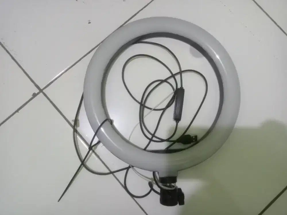 Lampu ringlight