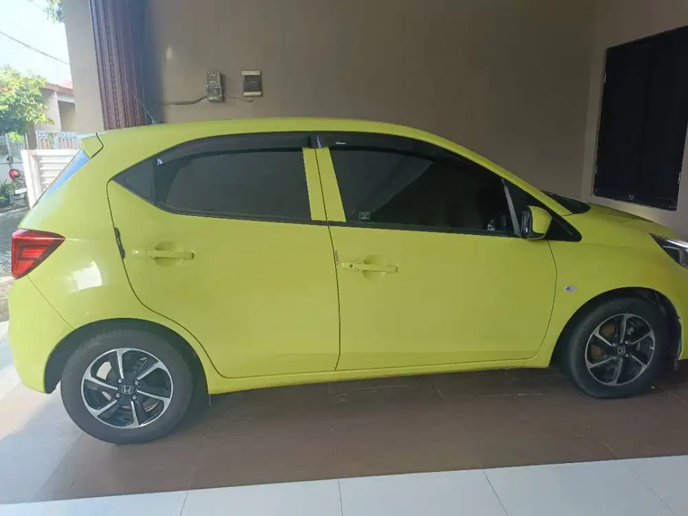 BRIO E METIC PRIBADI , NO TIPU TIPU,  WAJIB KETEMU LANGSUNG