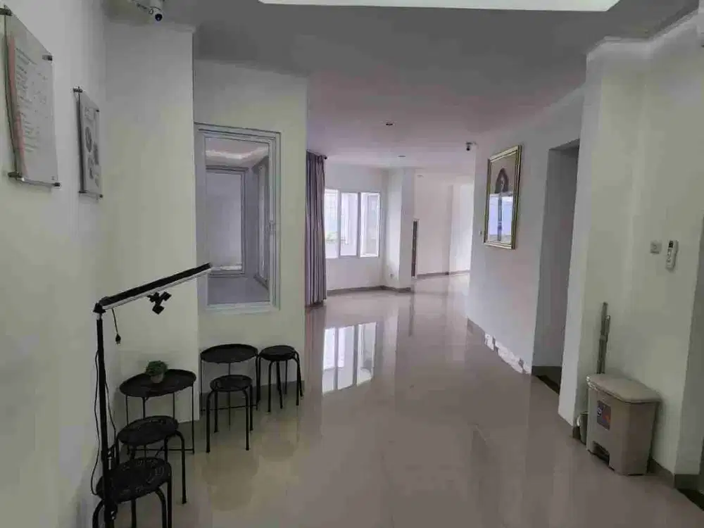 SEWA HOT Ruko South Sorrento Square Gading Serpong 3 Lantai Furnished Siap Huni 350 Jt/Thn