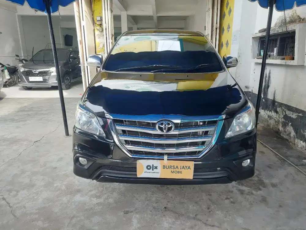 TOYOTA INNOVA G 2.5 M/T HITAM 2013