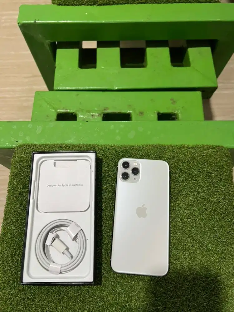 iphone 11 pro 256gb permata apple mulus