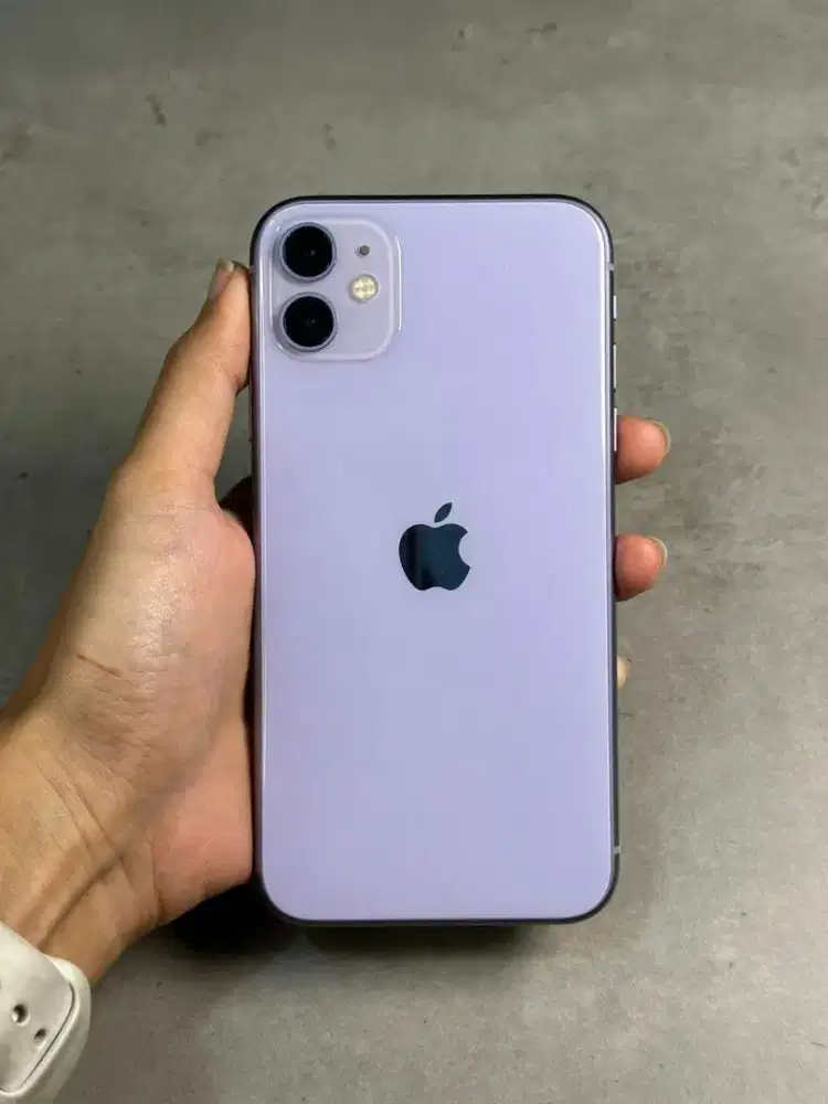 iPhone 11 128GB Nominus