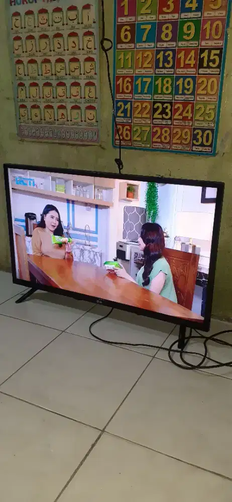 tv LG 32 inch digi tall tv