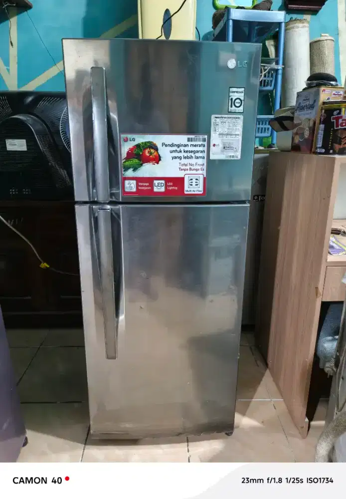 Kulkas LG Smart Inverter 2 Pintu kondisi Normal jaya beku dan dingin