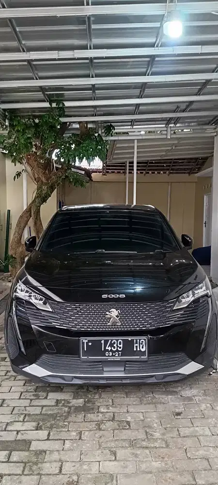 Peugeot 5008 new A/T active