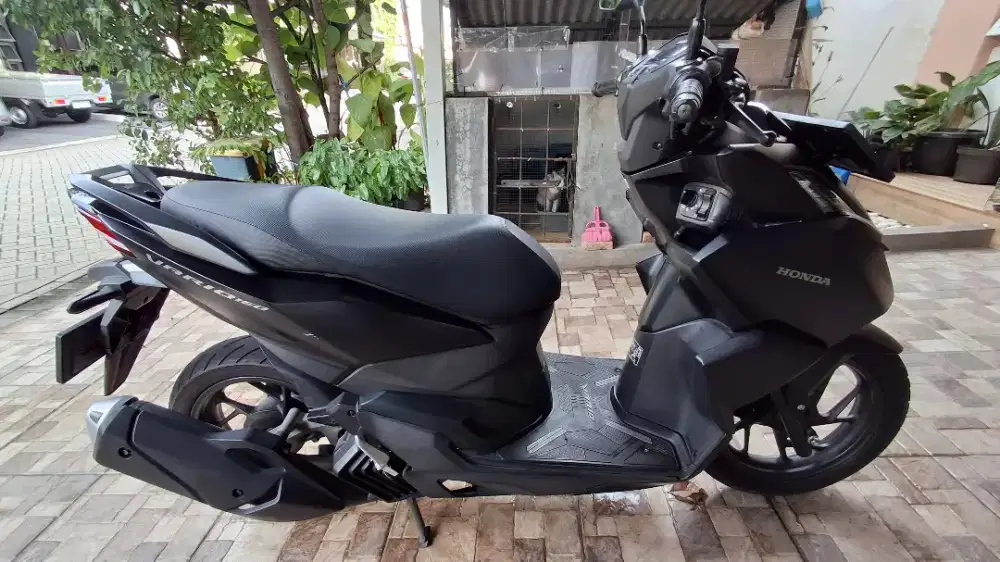 Di jual Honda Vario 160 2023 1st hand