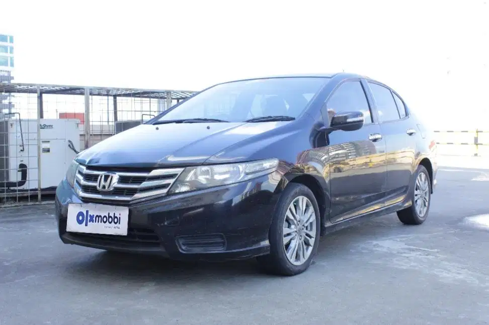 TDP 6,JT Honda City 1.5 E Bensin-AT Hitam 2013