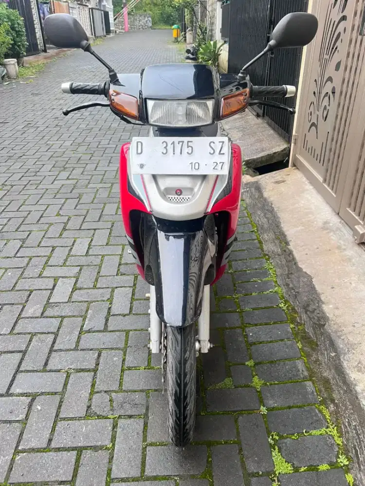 Suzuki satria tahun 2002