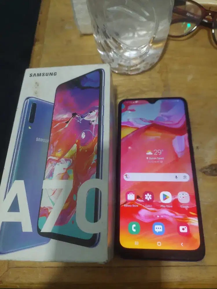 Samsung A70 ram6/128