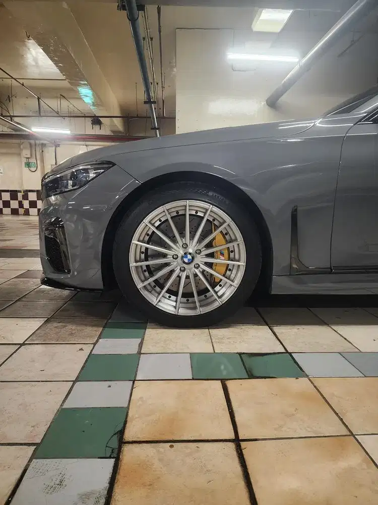 velg R20 LM Style Wheels REP Ex bmw 730 li