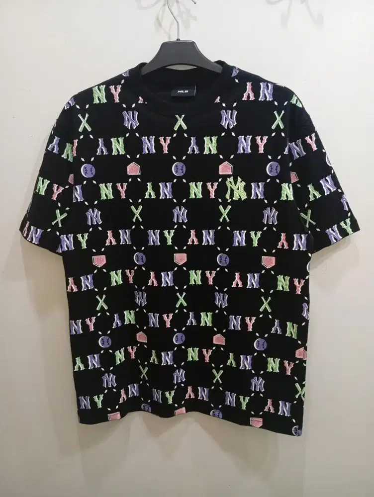 MLB NY SUMMER COLOR MONOGRAM TSHIRT