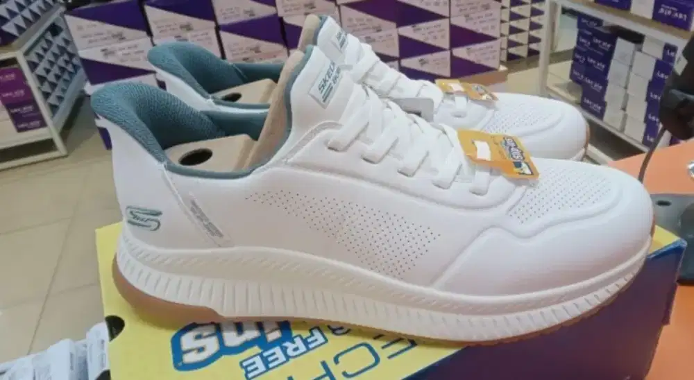 Sepatu skechers original store