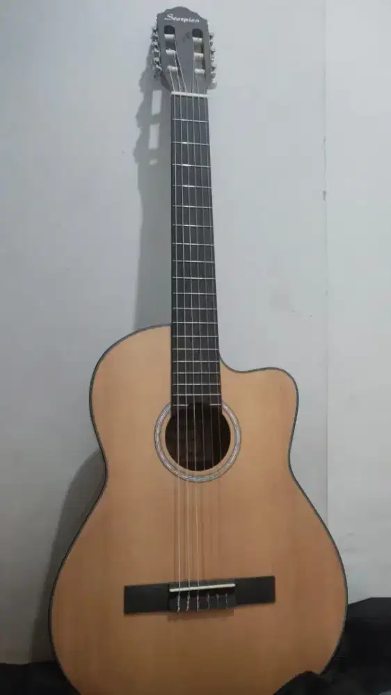Gitar Klasik Nilon Akustik SC-100 Original
