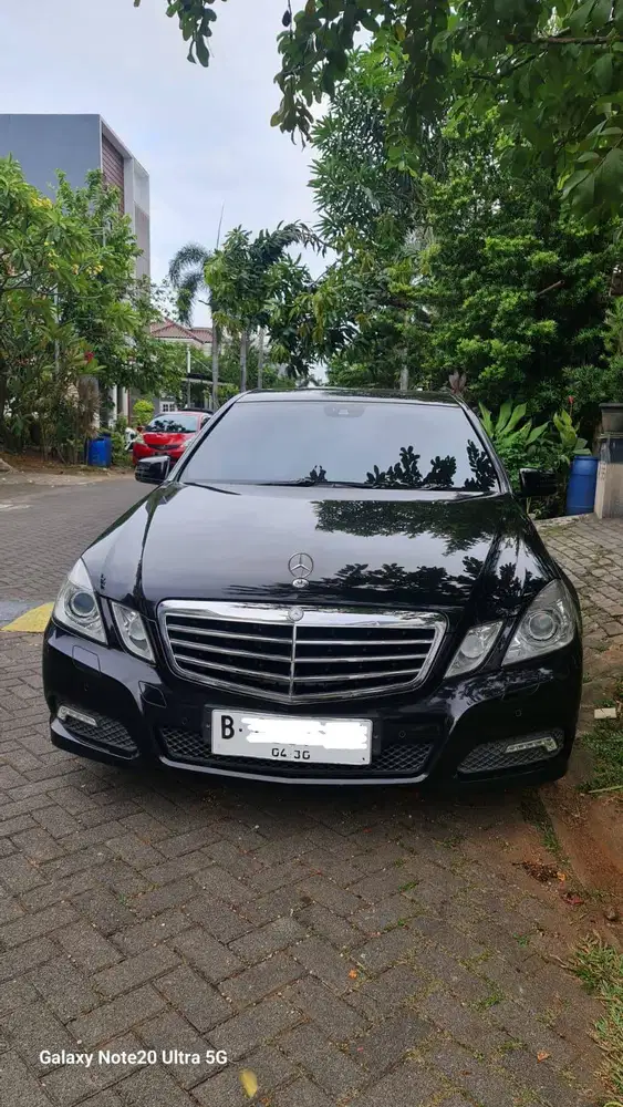 MERCEDES BENZ E-250 CGI 2010