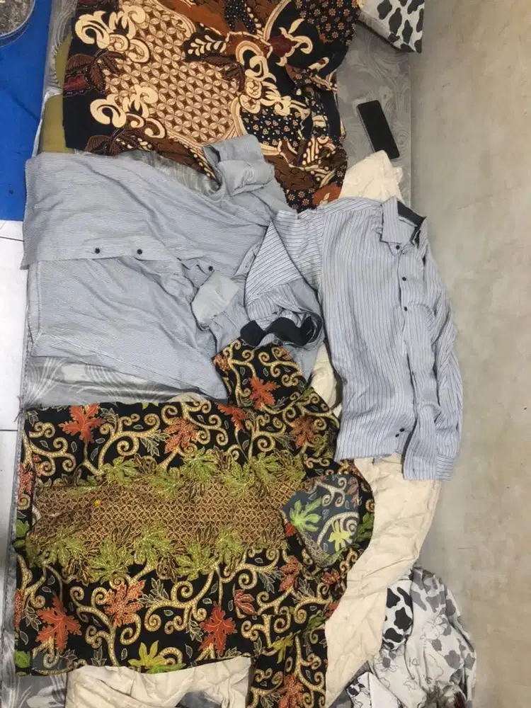Baju batik bekas