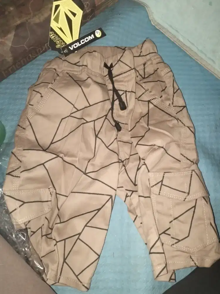 Celana anak cargo baru