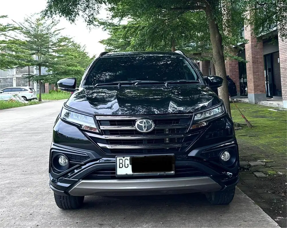 [Dp 20jt] Toyota Rush Gr Sport manual 2023 km rendah 17rb seperti baru
