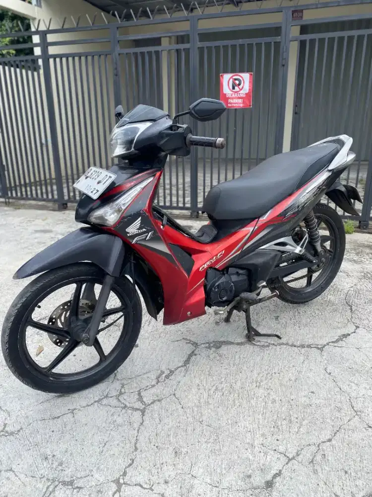 Supra 125 cc helm in
