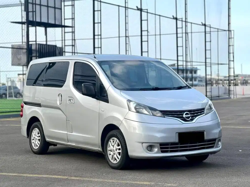 Nissan Evalia 1.5 XV 2014 M/T Good Condition TDP 0