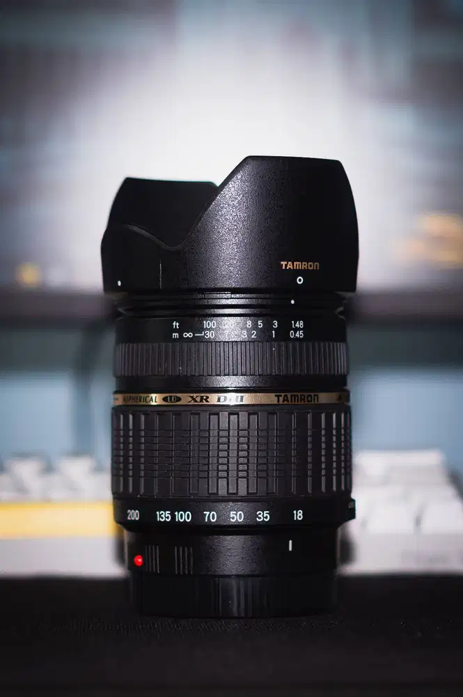 LENSA SAPUJAGAT TAMRON 18 - 200 MM MOUNT SONY DSLR A MOUNT LIKE NEW