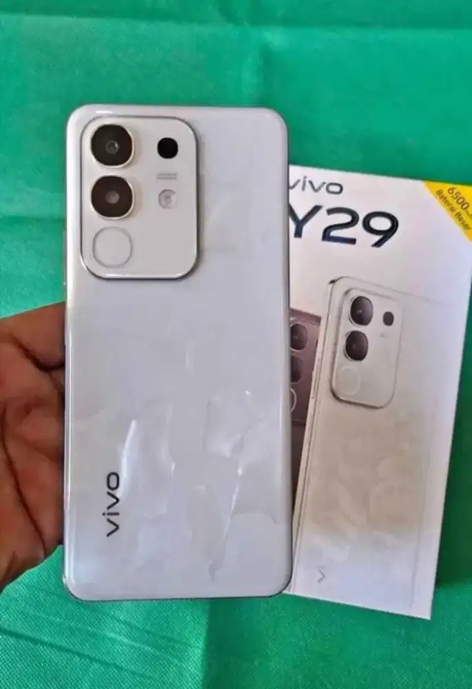 Vivo y29 ram 8/128gb gress mulus