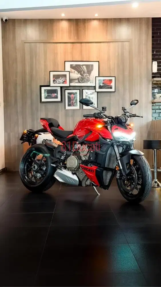 Ducati Streetfighter V4 2024