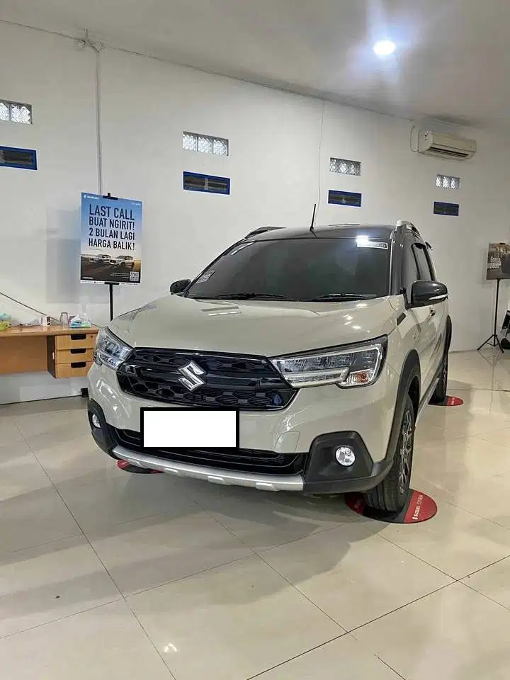 [Mobil Baru] Suzuki XL 7 DP 3 Juta