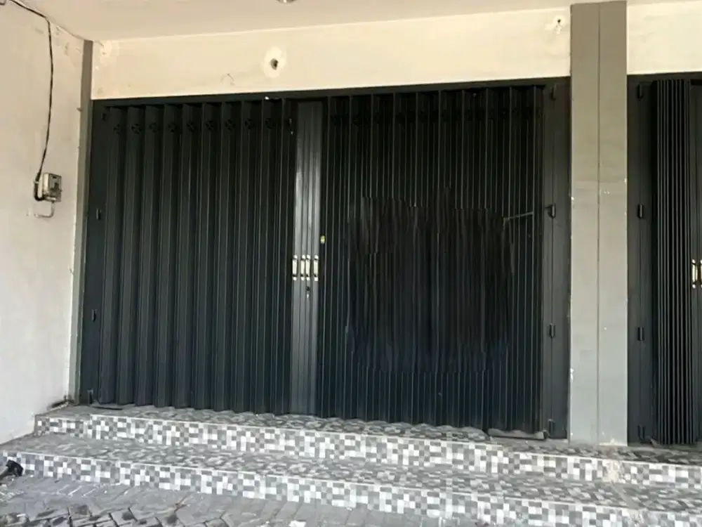 JL RAYA MANUKAN TENGAH