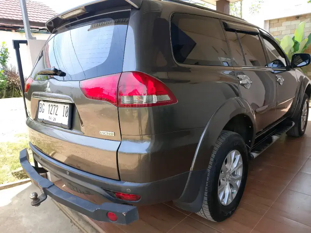Pajero sport  exed 4x2 AT