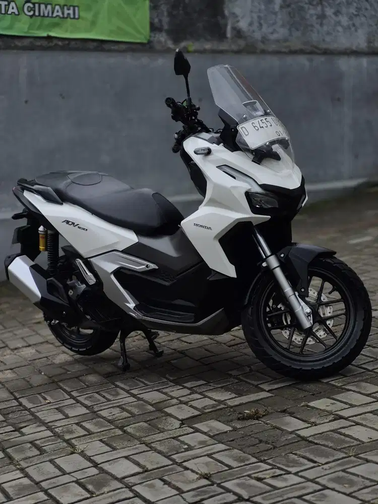 HONDA ADV 160 CBS 2024 KM LOW DP CUKUP 4.5JT