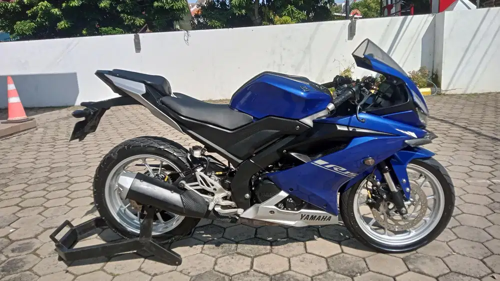 R15 V3 Th 2017 Istimewa