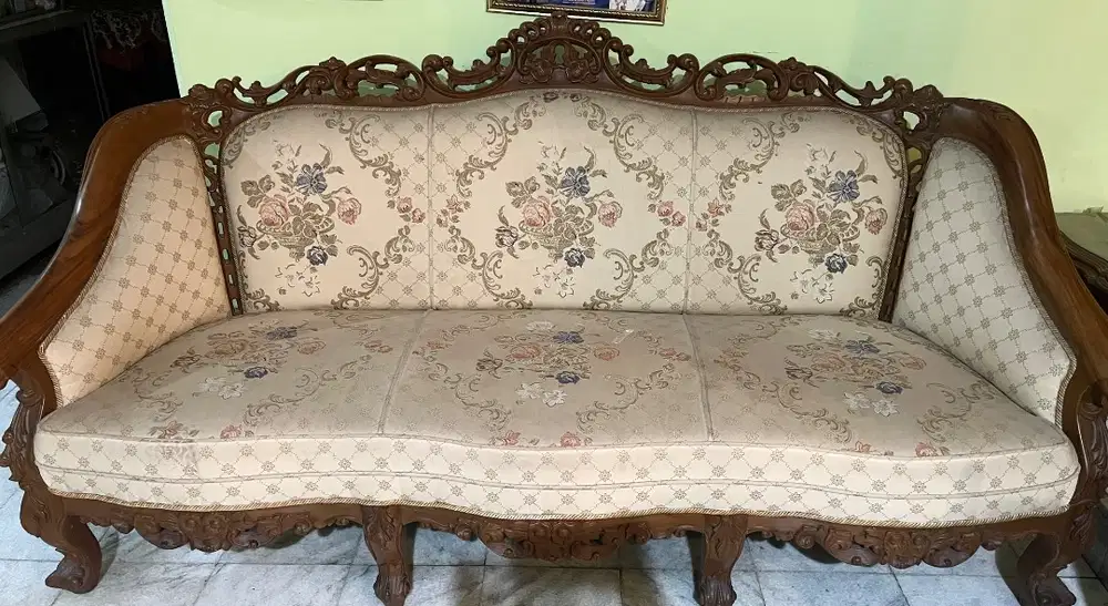 Set Kursi + Meja Tamu Jati Ukir Tua