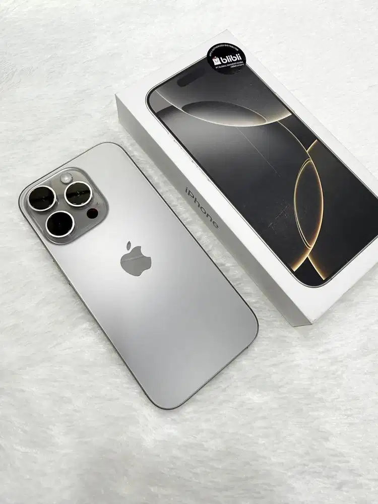 Iphone 16 pro 128gb natural titanium, resmi iBox (like new)
