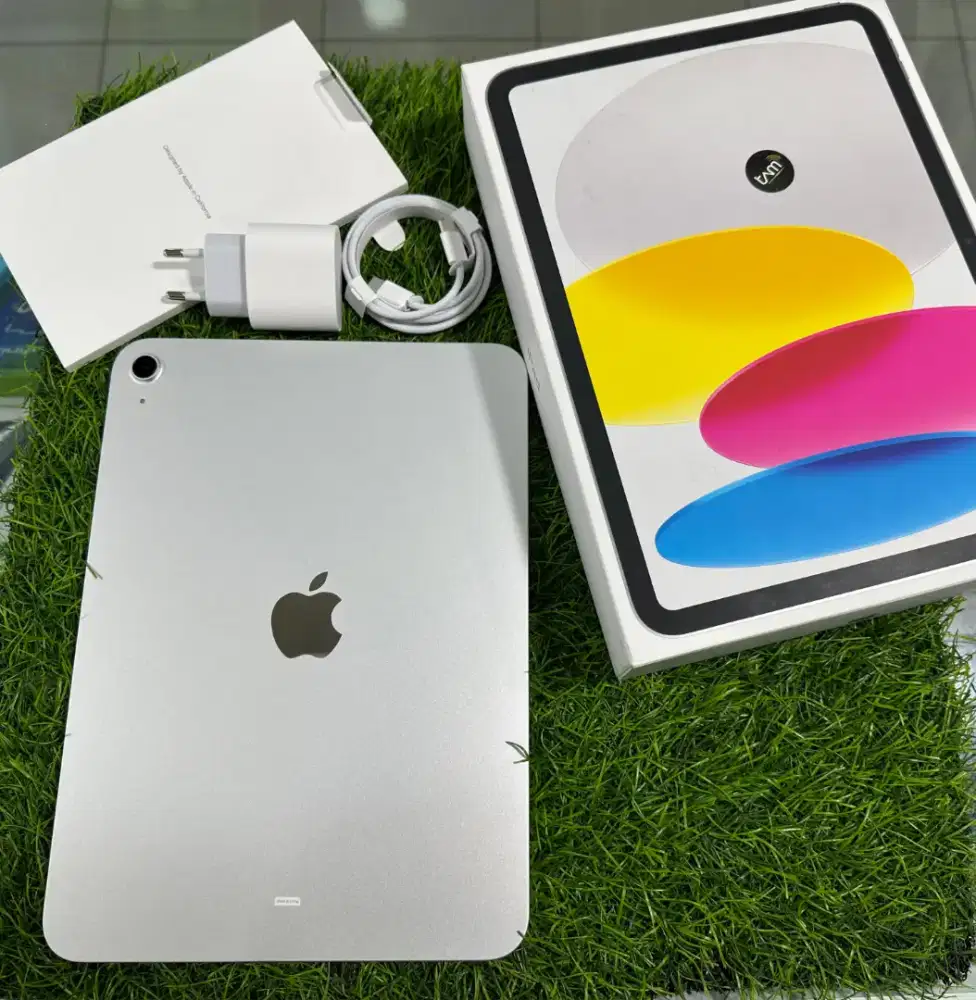 Ipad gen 11 128GB iBox resmi wifi only HB 100% Cc 11
Mulus
